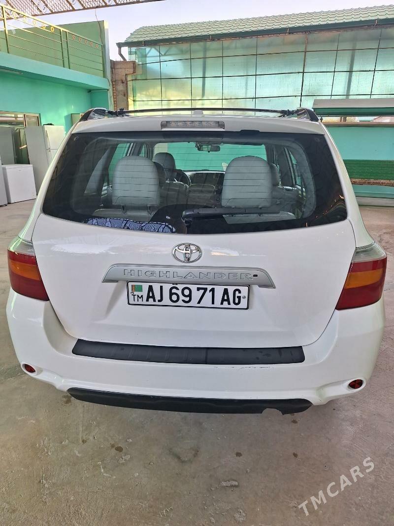 Toyota Highlander 2010 - 315 000 TMT - Aşgabat - img 2