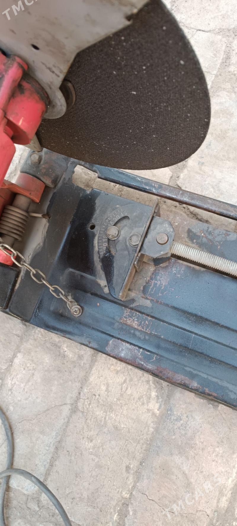 Demir kesyan baskesme - Хитровка - img 3