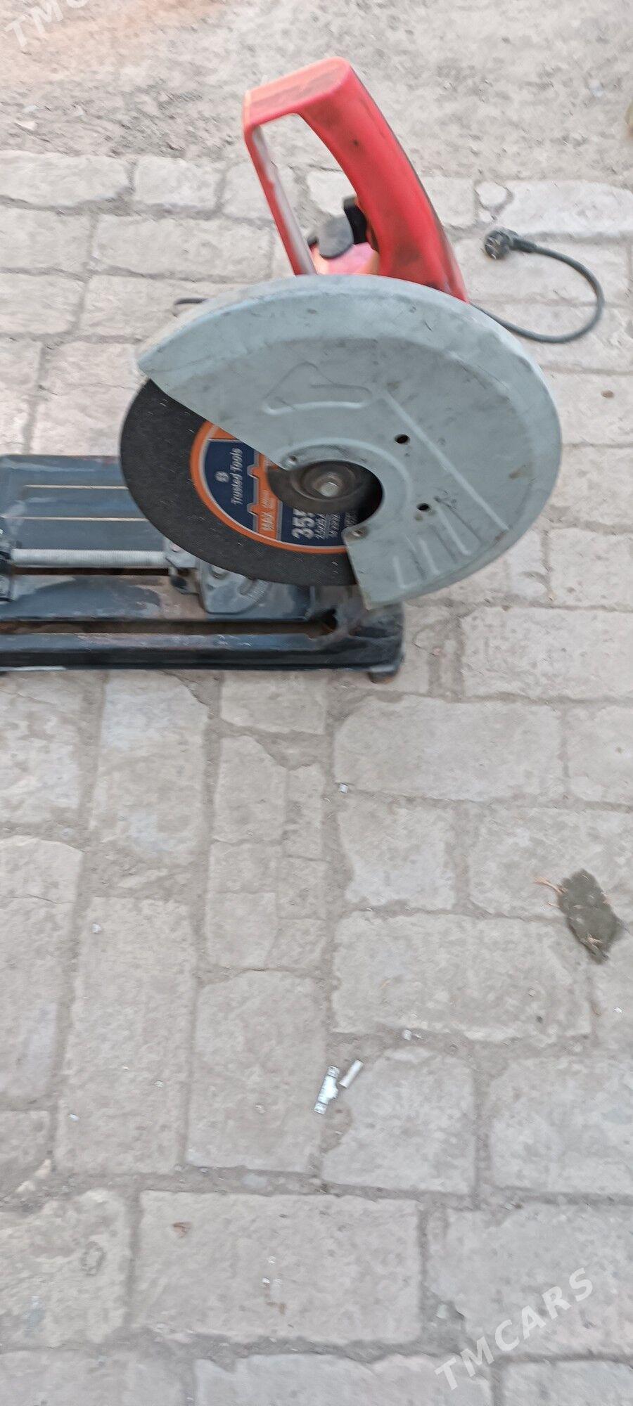 Demir kesyan baskesme - Хитровка - img 5