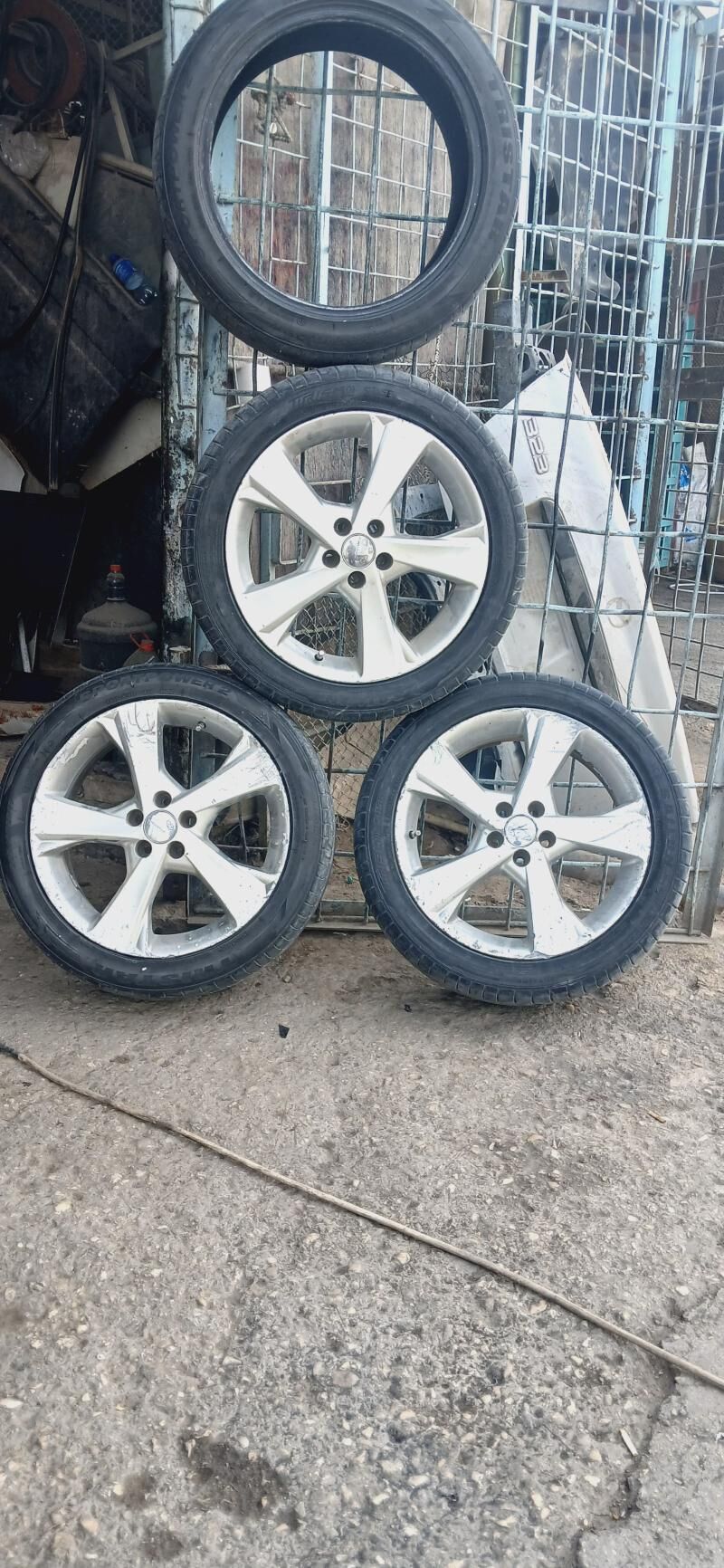 Corolla Diska 17 1 400 TMT - Balkanabat - img 1