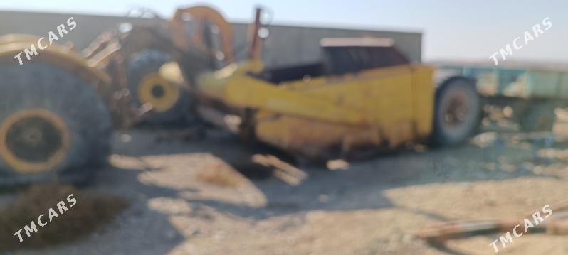 MTZ T-28 1995 - 150 000 TMT - Gyzylarbat - img 4