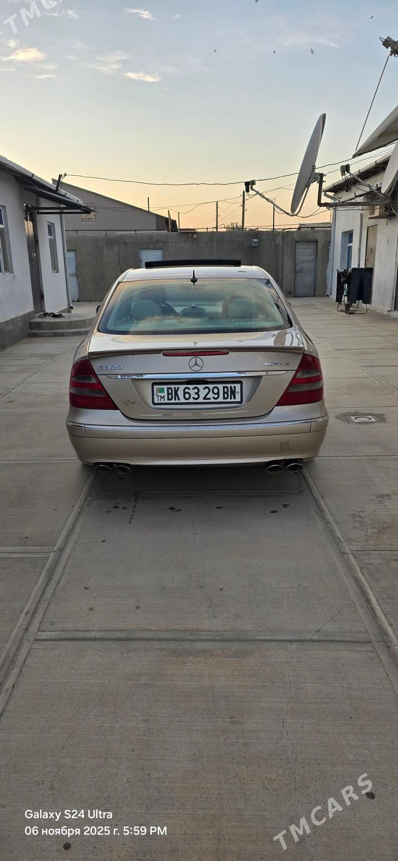 Mercedes-Benz E320 2004 - 150 000 TMT - Gyzylarbat - img 5