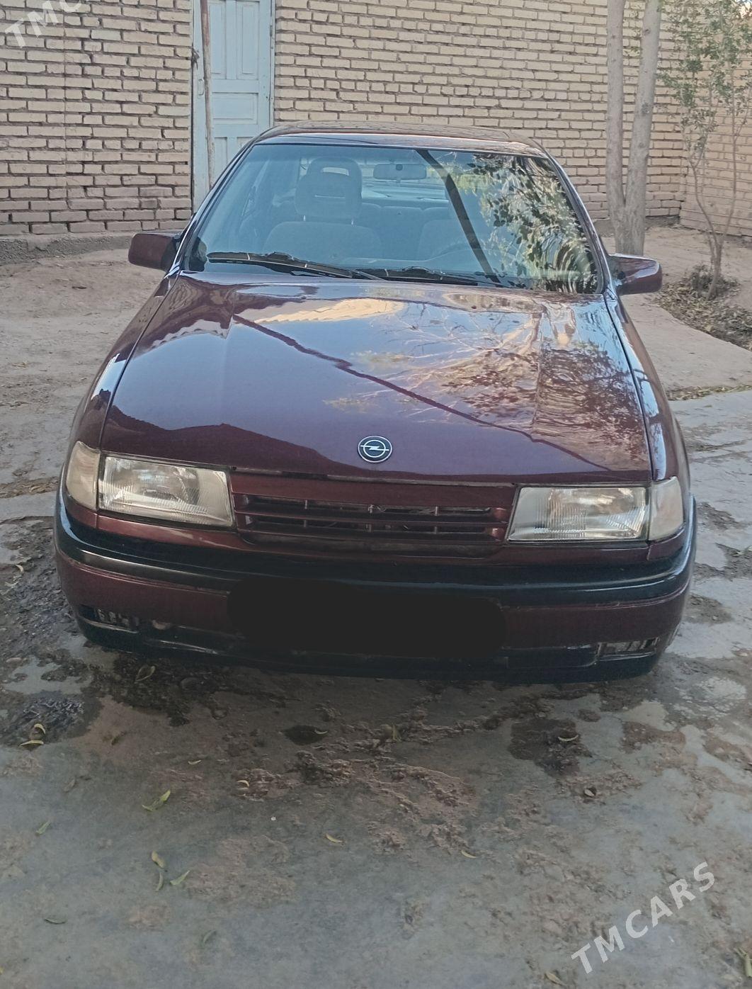 Opel Vectra 1989 - 30 000 TMT - Мары - img 5