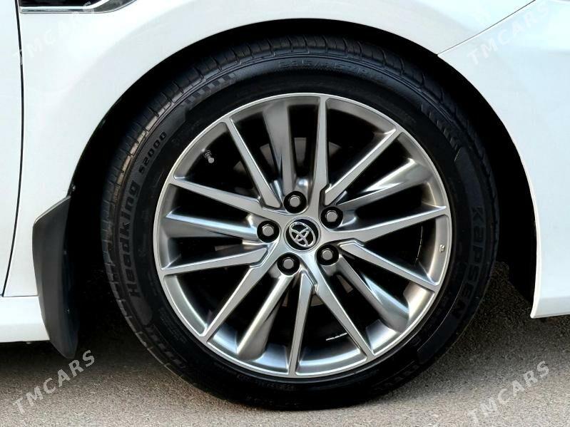 Toyota Camry 2018 - 395 000 TMT - Aşgabat - img 8