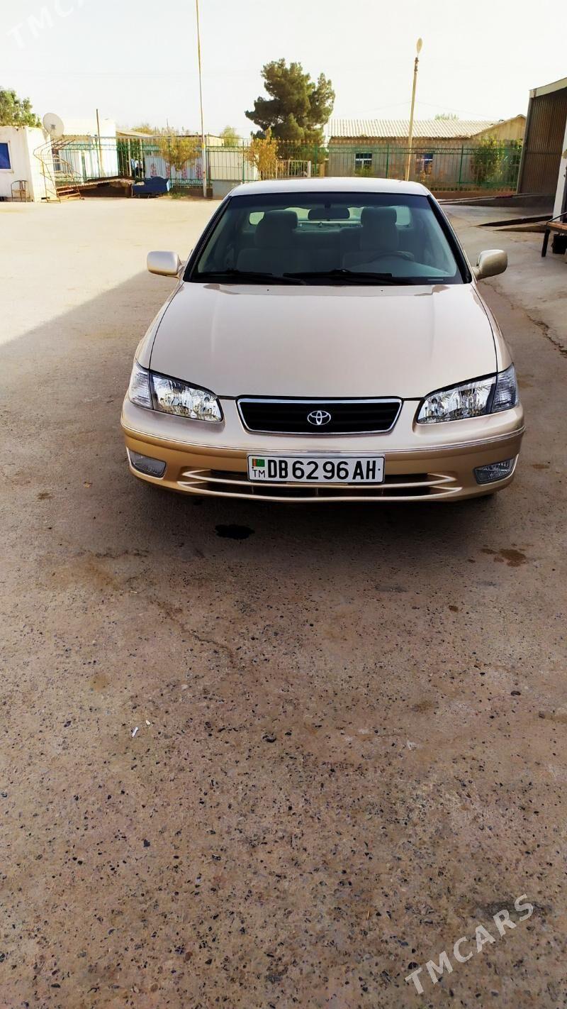 Toyota Camry 2000 - 138 000 TMT - Теджен - img 6