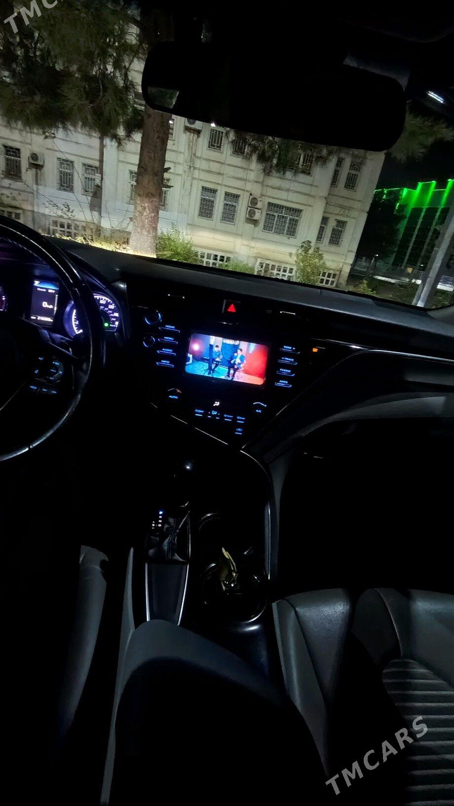 Toyota Camry 2018 - 320 000 TMT - Мир 7 - img 6