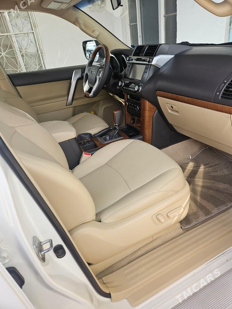 Toyota Land Cruiser Prado 2016 - 690 000 TMT - Büzmeýin - img 8