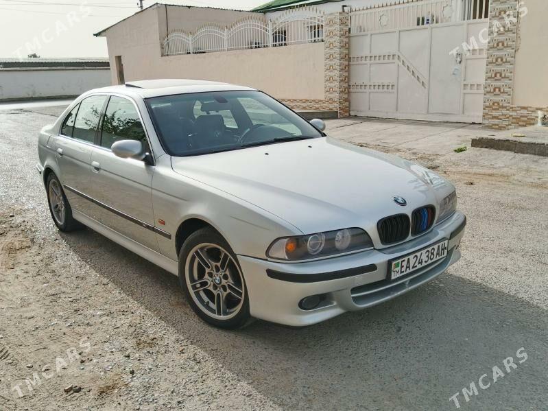 BMW E39 2001 - 125 000 TMT - Hitrowka - img 1