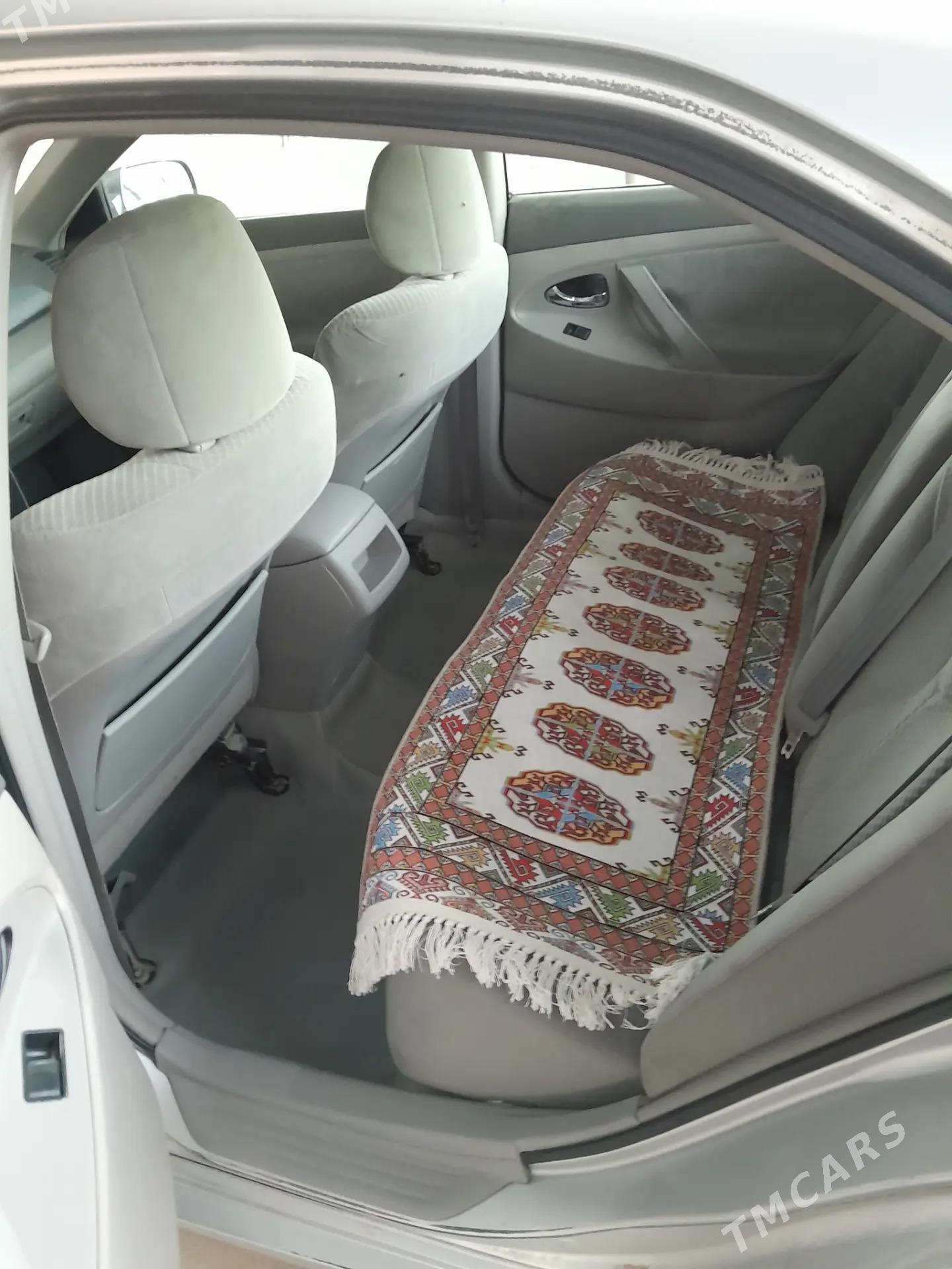 Toyota Camry 2008 - 160 000 TMT - Дашогуз - img 8