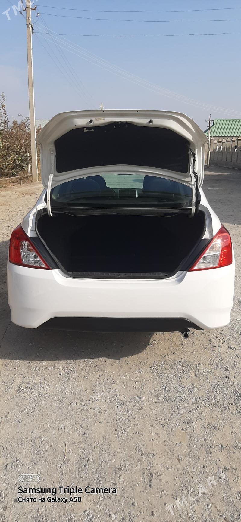 Nissan Versa 2015 - 150 000 TMT - Büzmeýin GRES - img 7