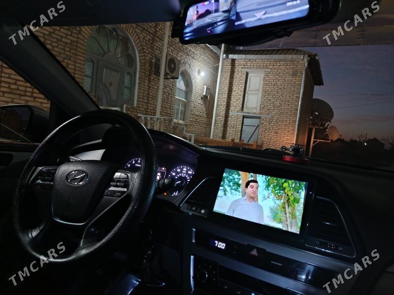 Hyundai Sonata 2017 - 180 000 TMT - Мары - img 9