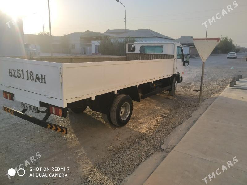 Nissan Canter 2003 - 180 000 TMT - Tejen - img 2