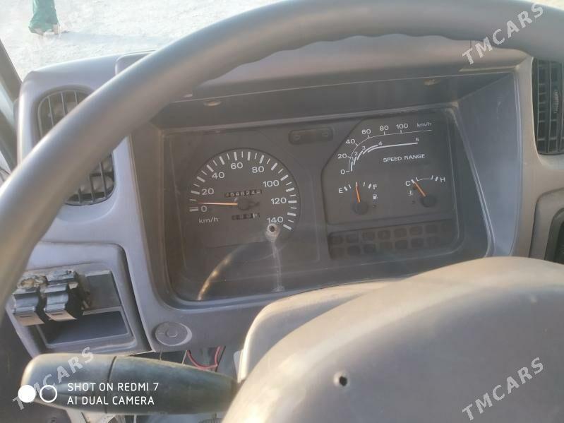 Nissan Canter 2003 - 180 000 TMT - Tejen - img 6