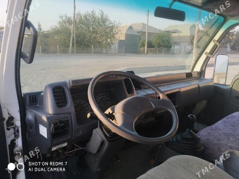 Nissan Canter 2003 - 180 000 TMT - Tejen - img 7