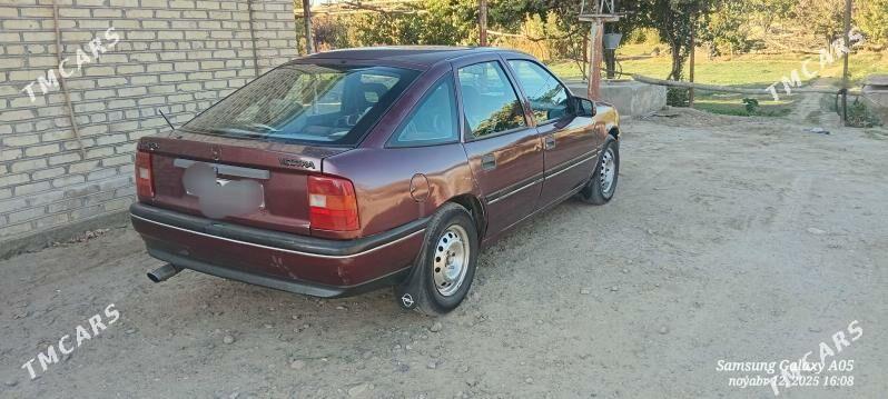 Opel Vectra 1992 - 26 000 TMT - Туркменгала - img 2