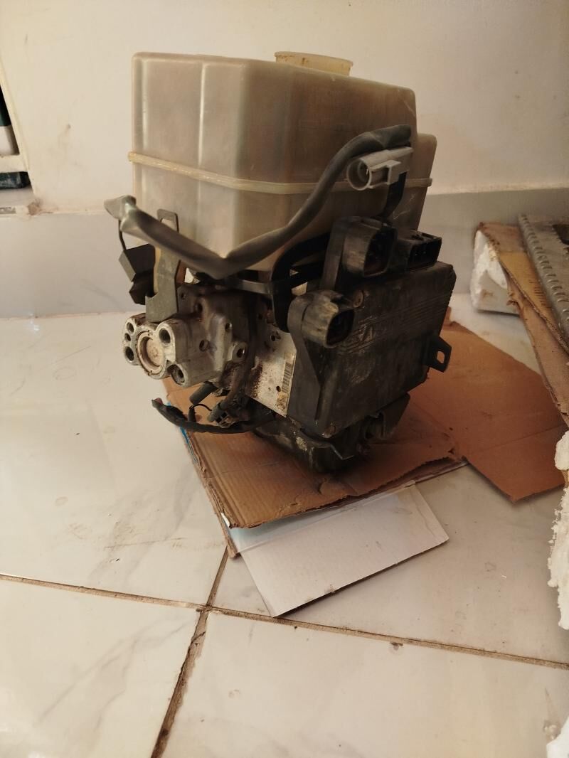 LANDKRUZER SLINDR 100 LIK. 1 000 TMT - Türkmenbaşy - img 2