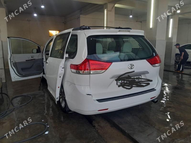 Toyota Sienna 2011 - 320 000 TMT - Mary - img 1