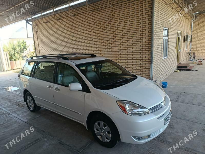 Toyota Sienna 2004 - 250 000 TMT - Мургап - img 5