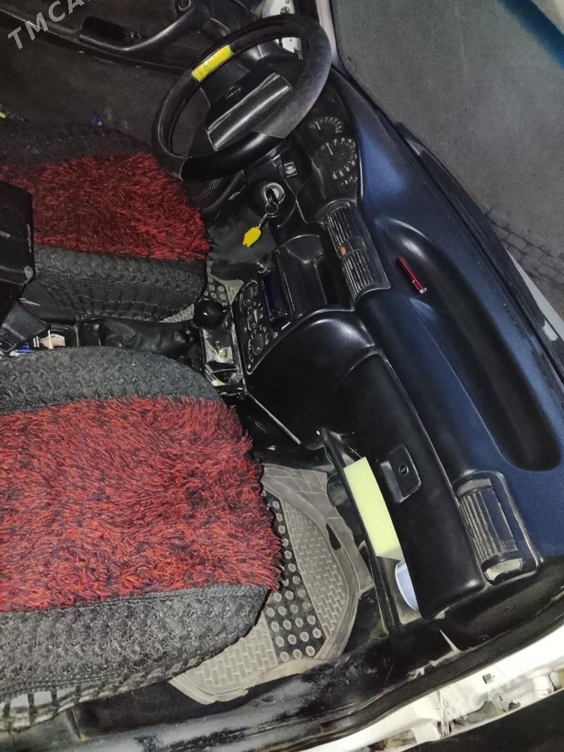 Opel Astra 1993 - 30 000 TMT - Гурбансолтан Едже - img 4