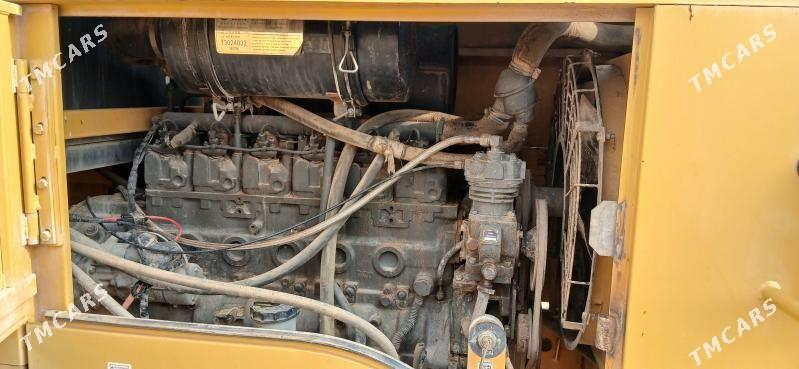 LiuGong 835N 2013 - 480 000 TMT - Ak bugdaý etraby - img 4