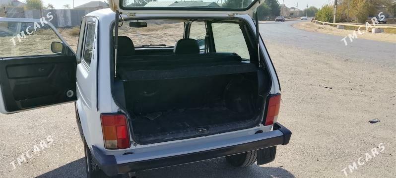 Lada Niva 2015 - 80 000 TMT - Мары - img 5