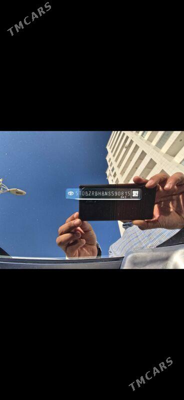 Toyota Highlander 2022 - 530 000 TMT - Ашхабад - img 4