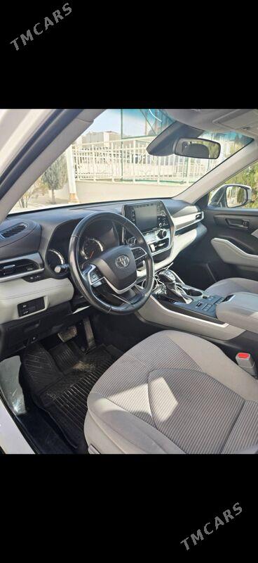 Toyota Highlander 2022 - 530 000 TMT - Ашхабад - img 3