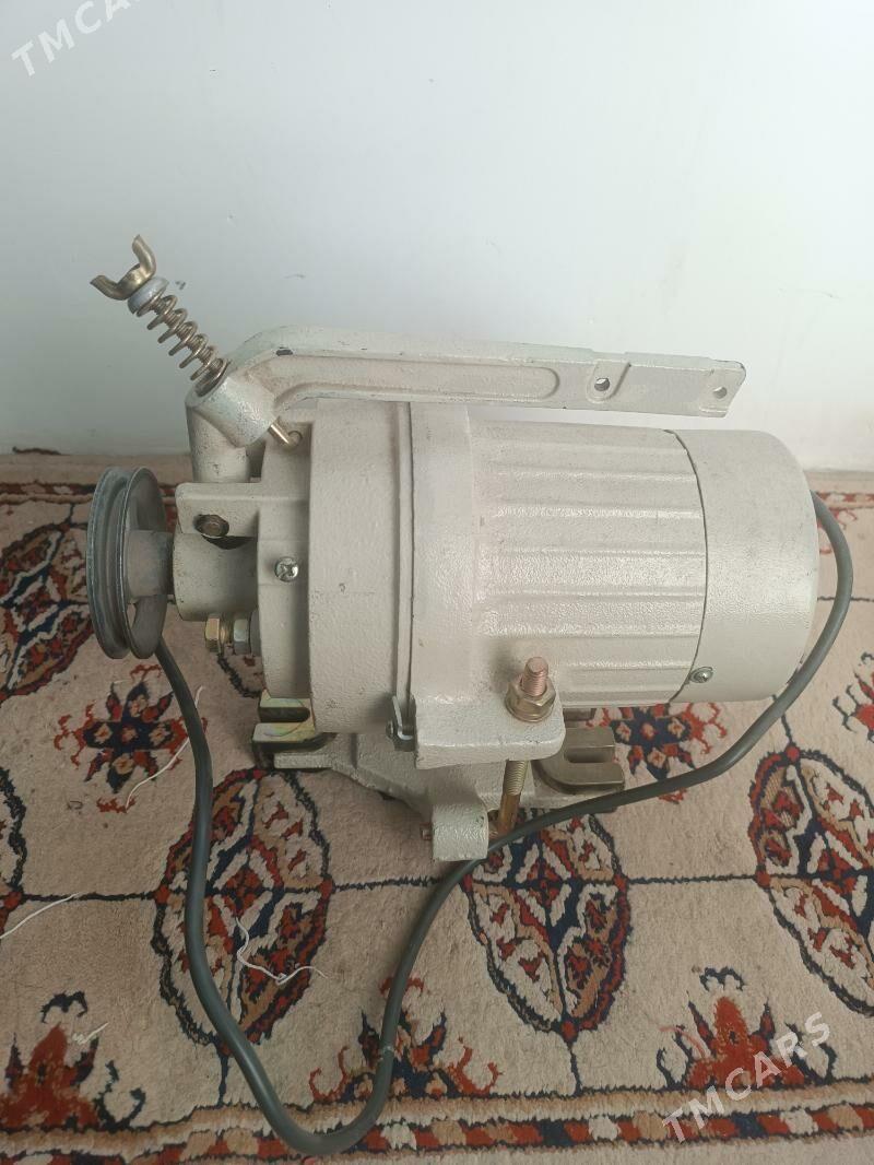 Тикин машынын моторы. - 11 мкр - img 4