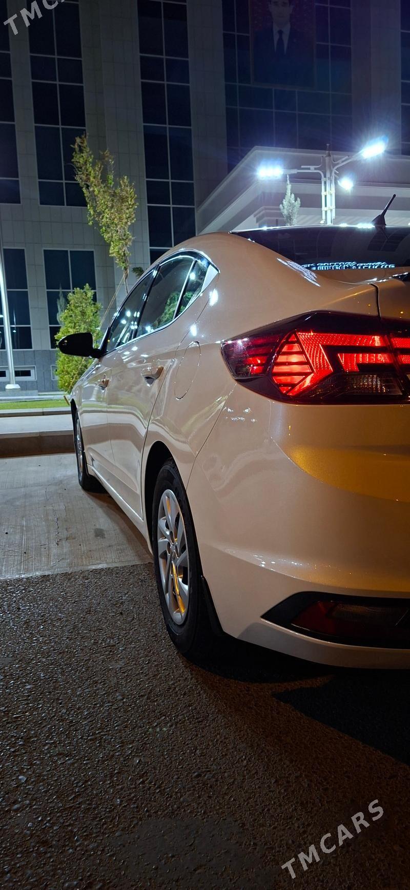 Hyundai Elantra 2020 - 210 000 TMT - Мары - img 4