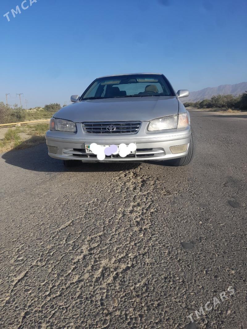 Toyota Camry 2001 - 130 000 TMT - Бахарден - img 5