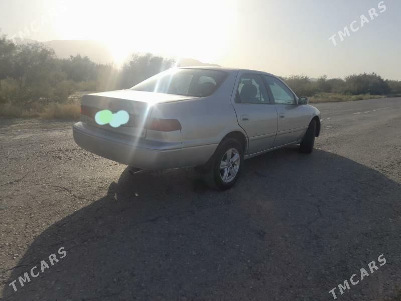 Toyota Camry 2001 - 130 000 TMT - Бахарден - img 4