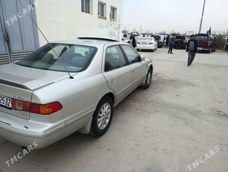 Toyota Camry 2000 - 180 000 TMT - Кёнеургенч - img 3