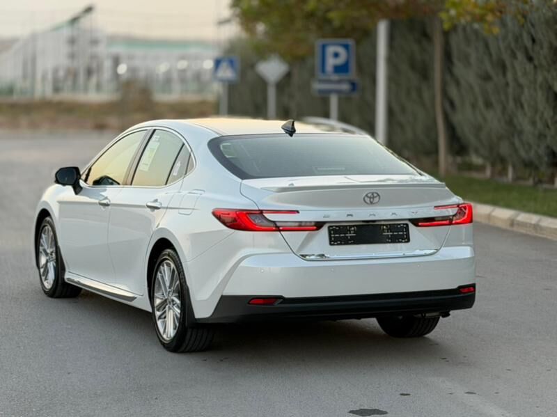 Toyota Camry 2025 - 620 000 TMT - Ашхабад - img 2