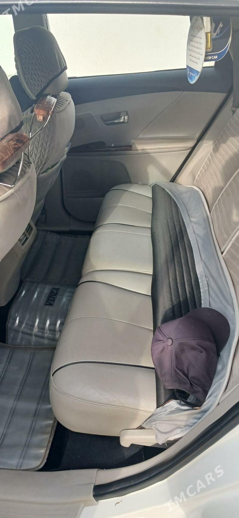 Toyota Venza 2009 - 200 000 TMT - Sakarçäge - img 3