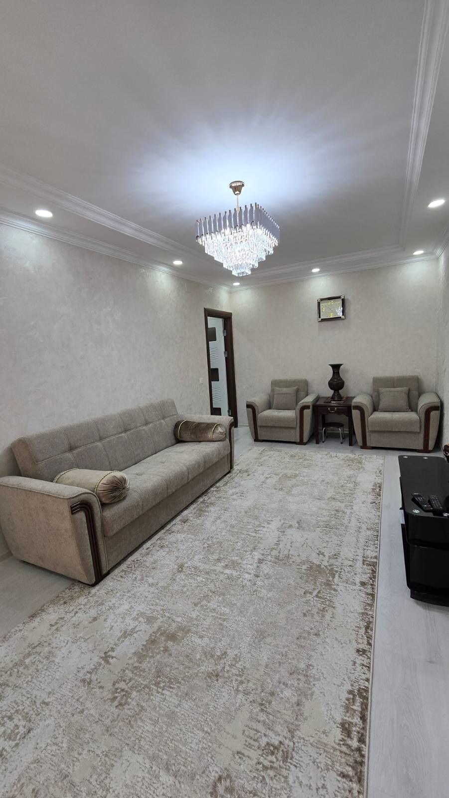 10 мкр 2 комнаты - 10 мкр - img 1