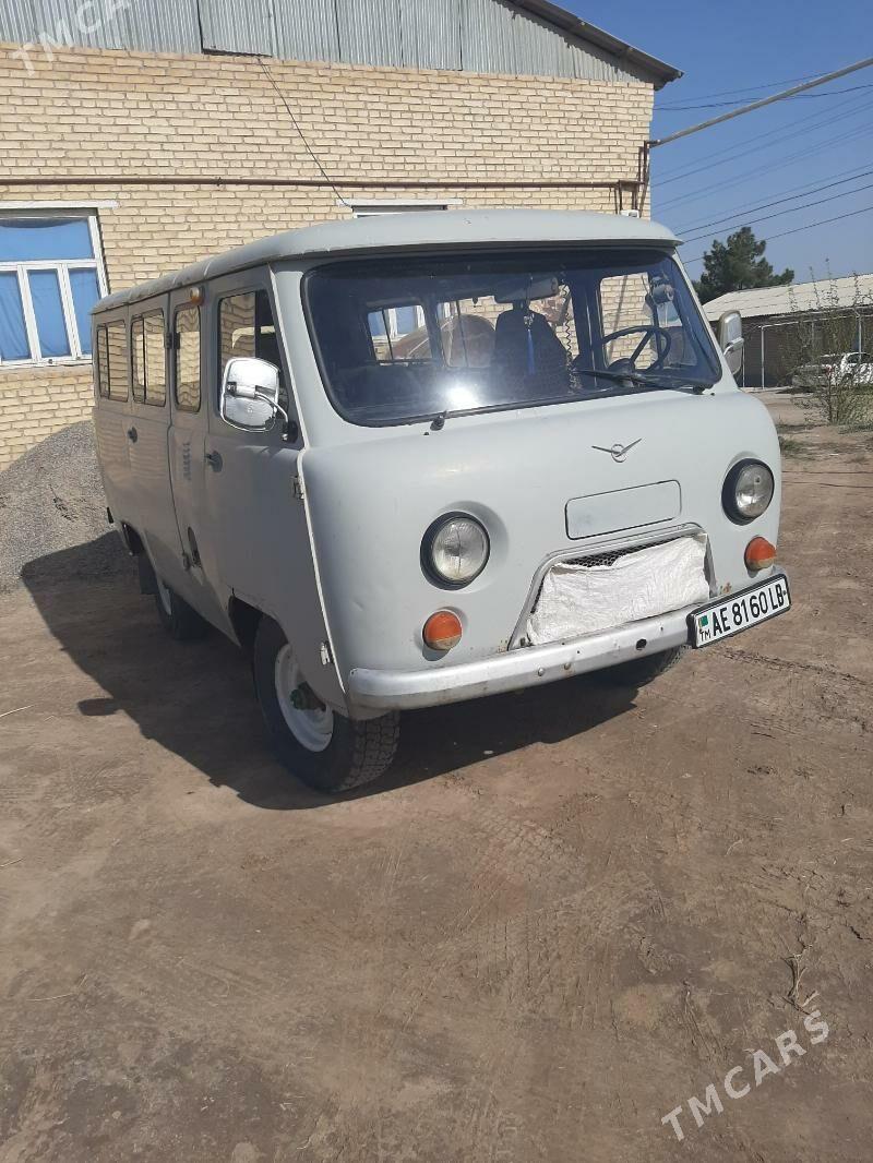 UAZ 2206 2000 - 30 000 TMT - Саят - img 3