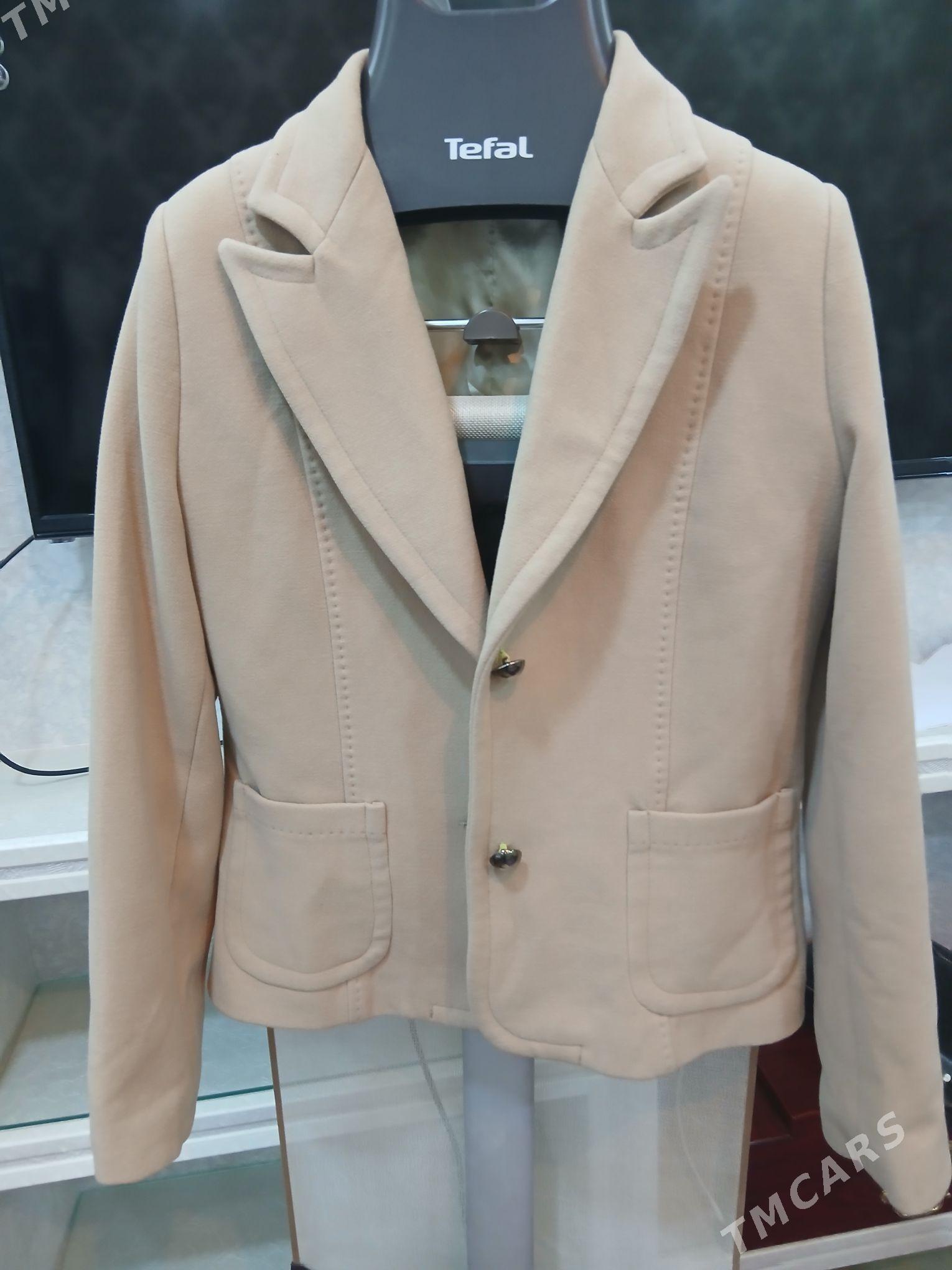 драповый костюм - Çärjew - img 1