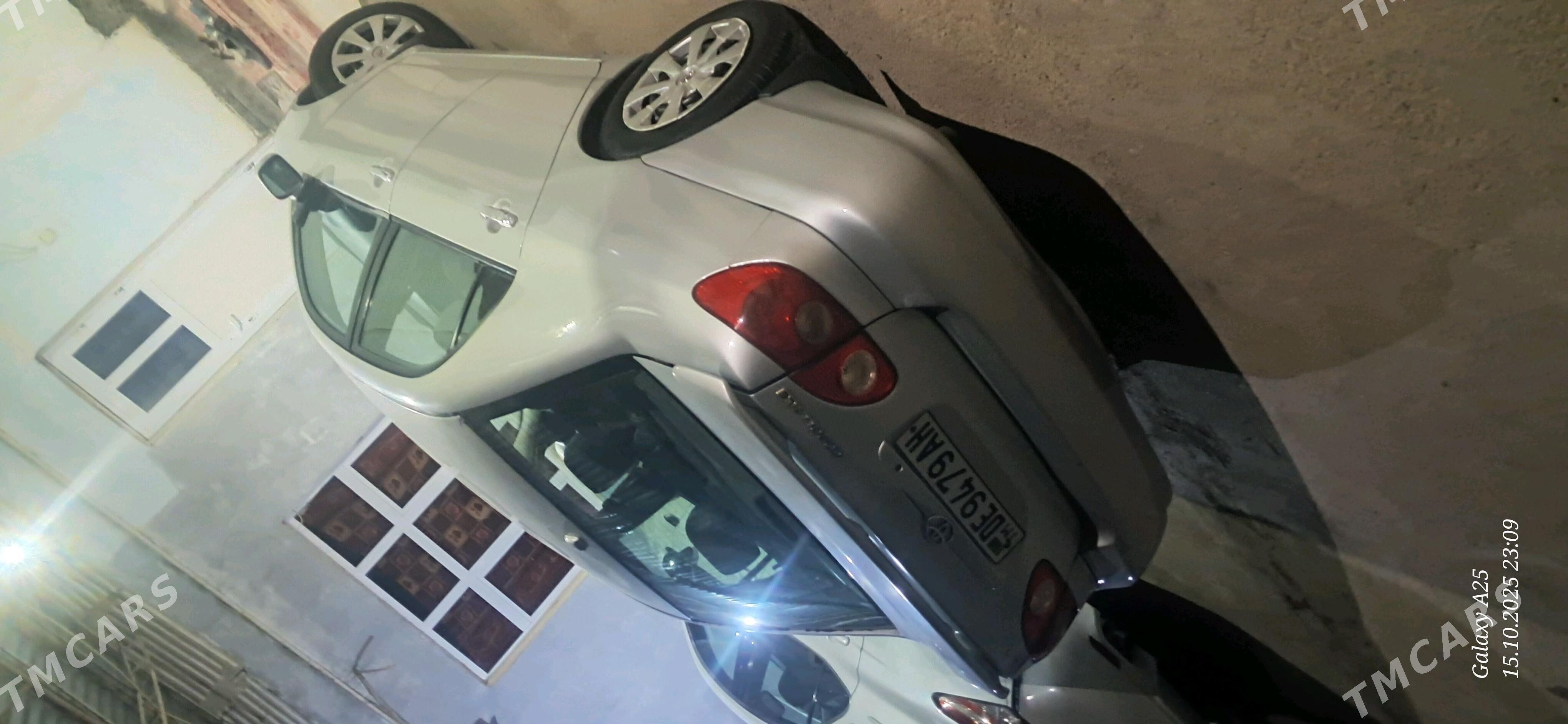 Toyota Corolla 2005 - 100 000 TMT - Гёкдепе - img 4