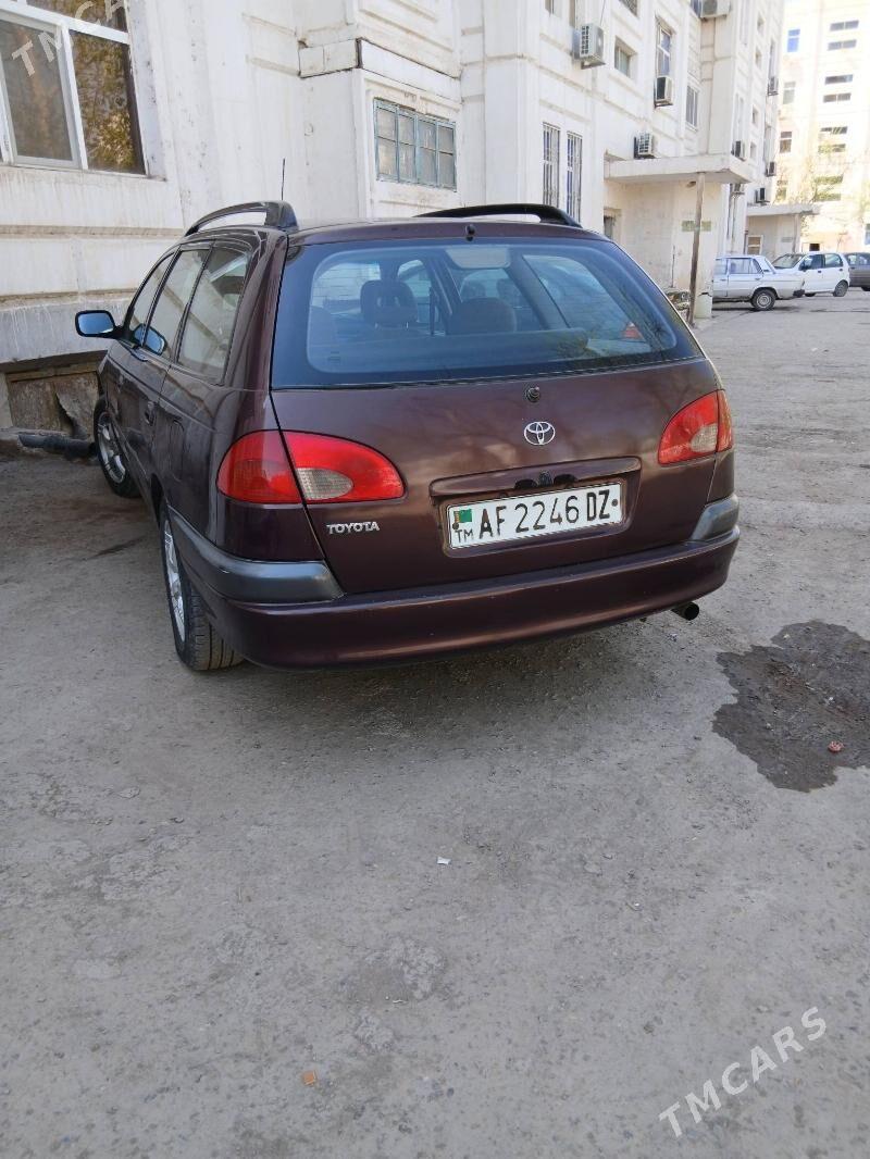 Toyota Avensis 1999 - 90 000 TMT - Дашогуз - img 2