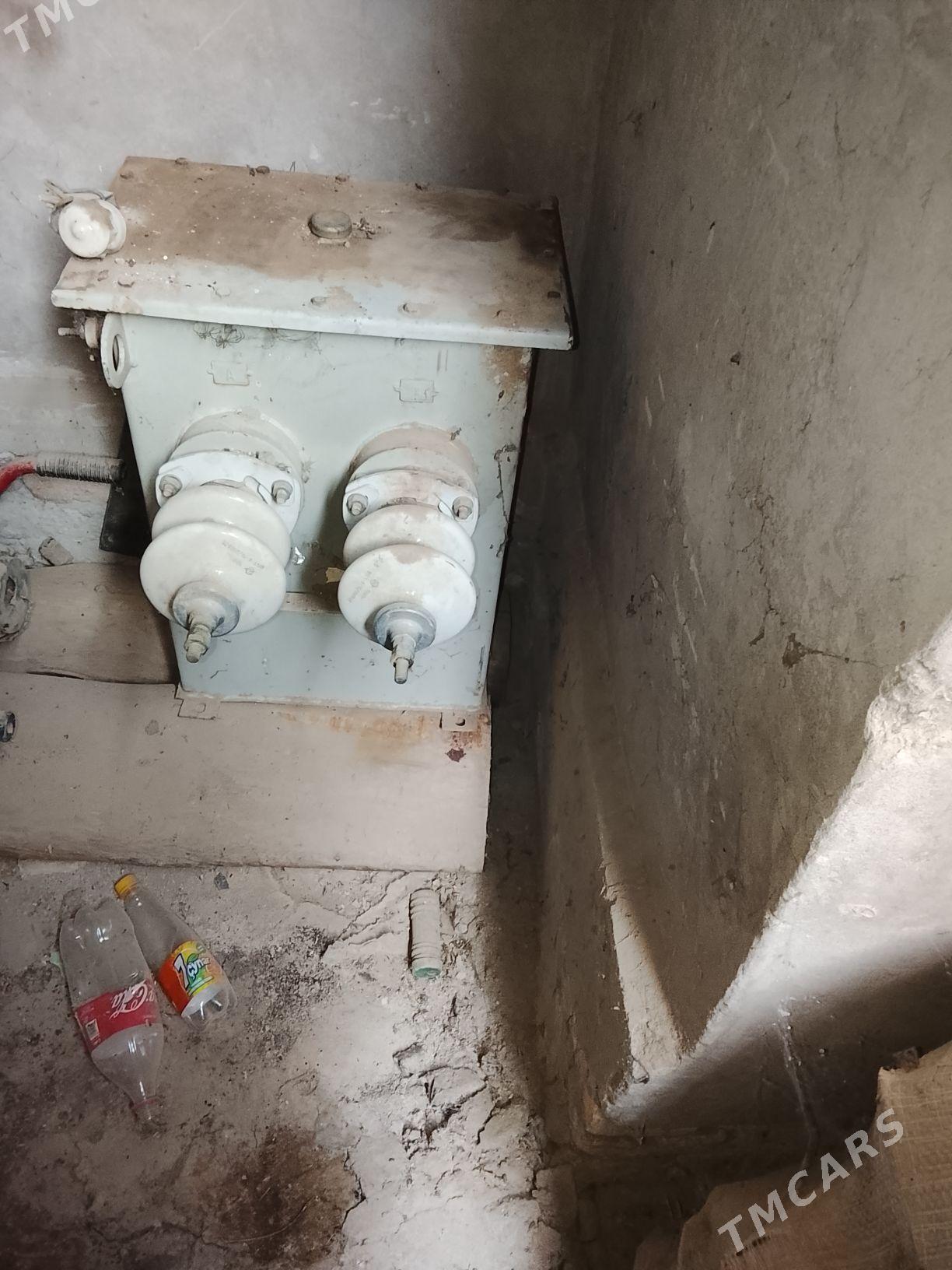 transformator - Гурбансолтан Едже - img 2