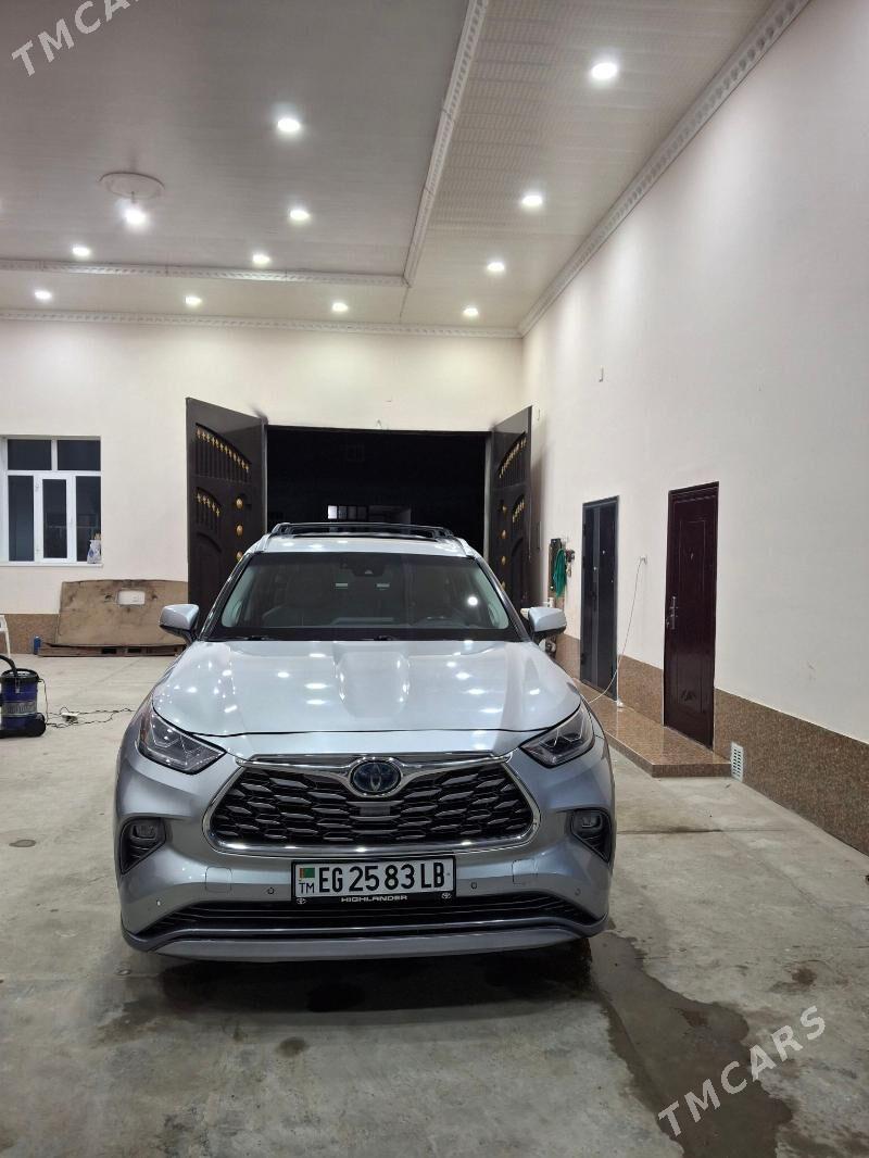 Toyota Highlander Hybrid 2021 - 530 000 TMT - Дянев - img 2