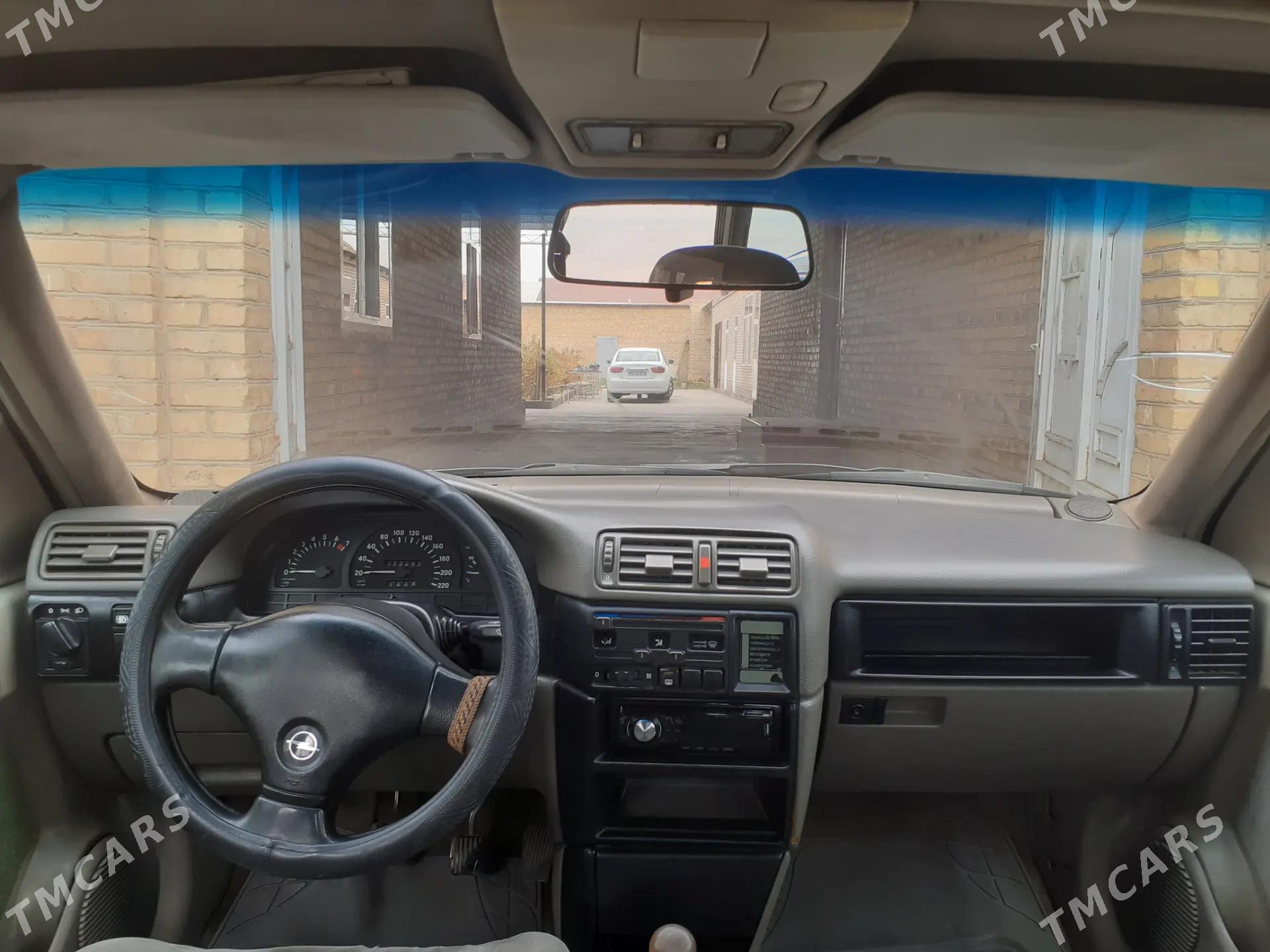 Opel Vectra 1991 - 35 000 TMT - Туркменабат - img 5