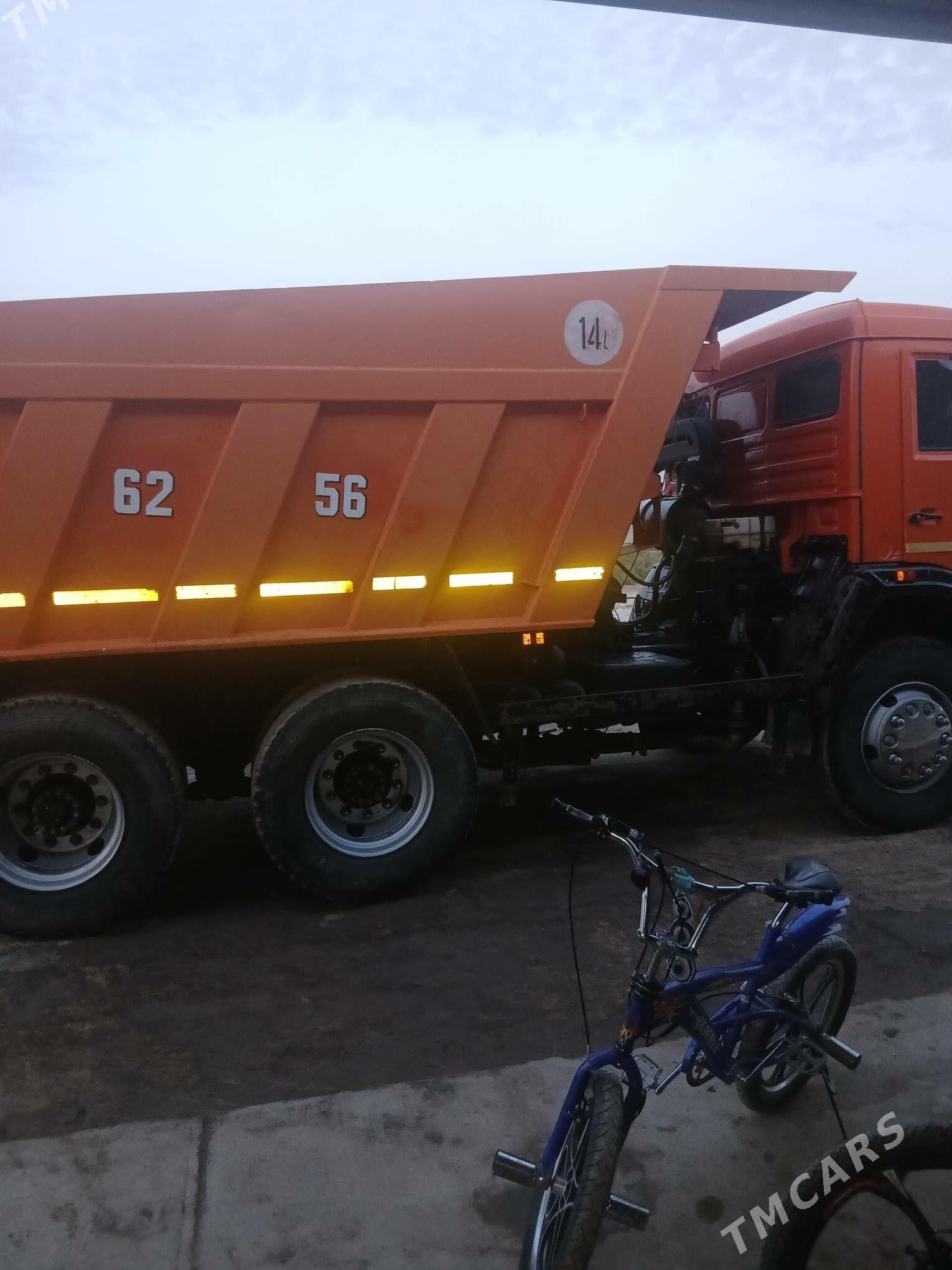 Kamaz 6520 2014 - 370 000 TMT - Türkmenbaşy etr. - img 2