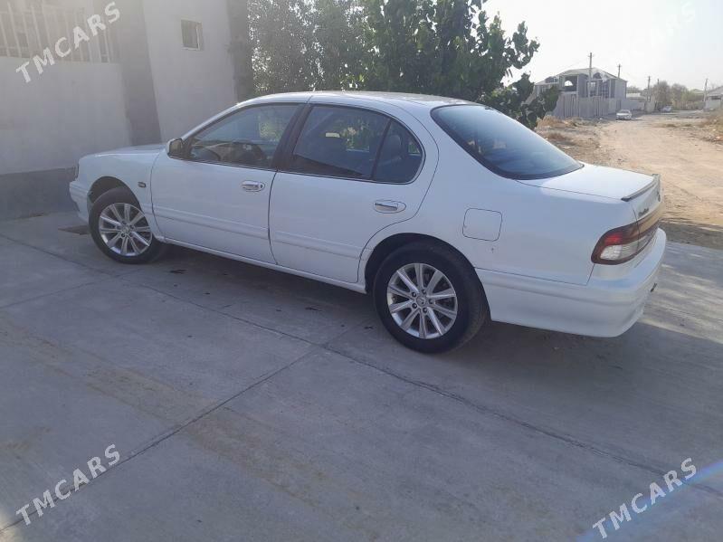 Nissan Maxima 1998 - 62 000 TMT - Бахарден - img 7