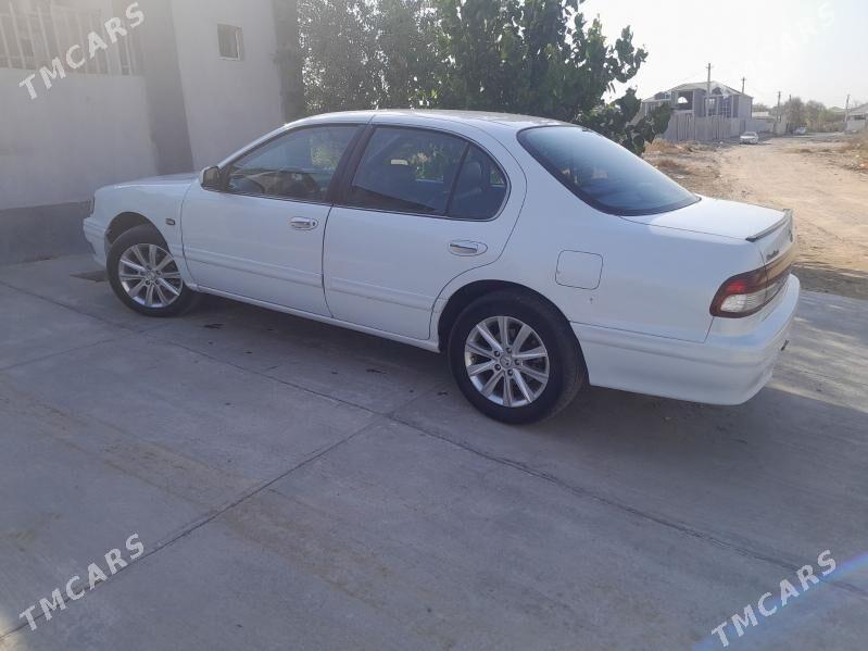 Nissan Maxima 1998 - 62 000 TMT - Бахарден - img 14