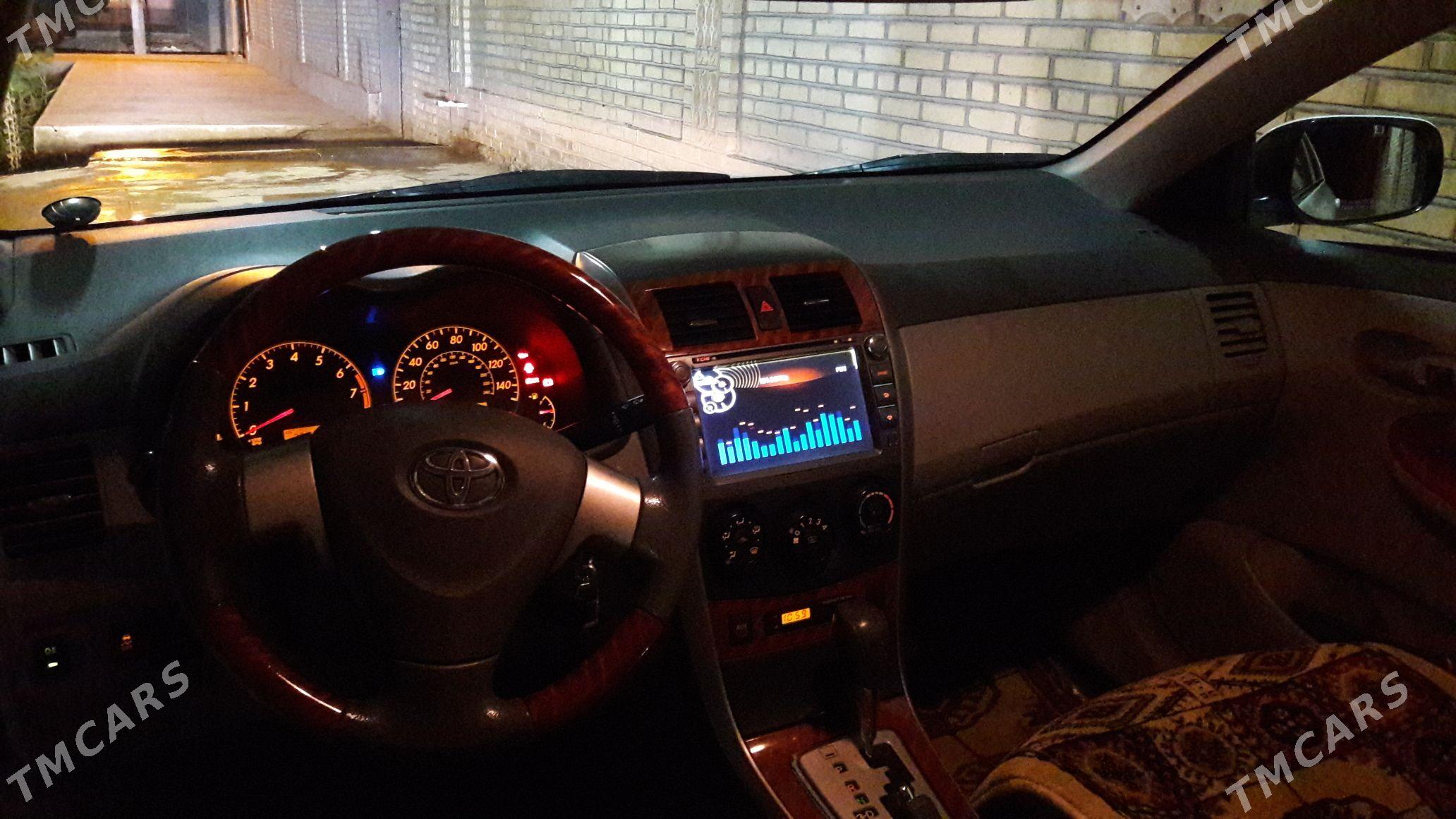 Toyota Corolla 2010 - 180 000 TMT - Дашогуз - img 4