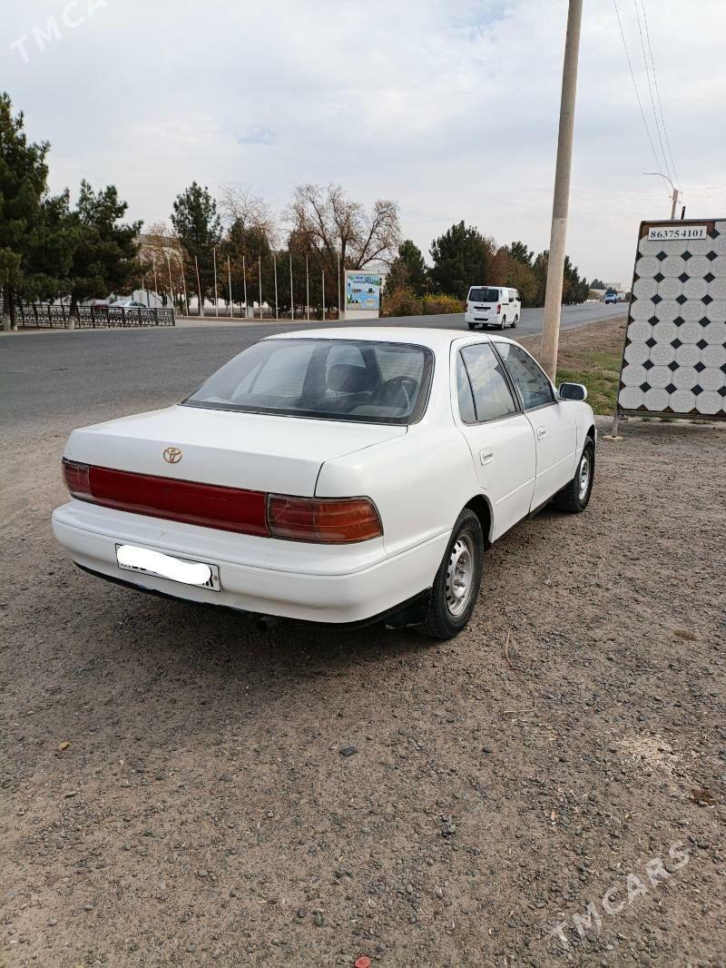 Toyota Camry 1991 - 35 000 TMT - Мары - img 4
