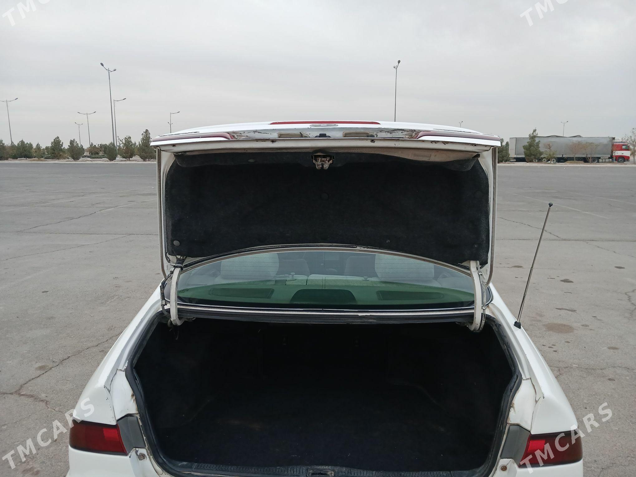 Toyota Camry 1999 - 127 000 TMT - Саят - img 9