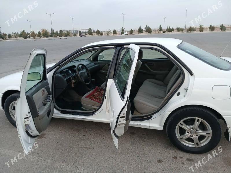 Toyota Camry 1999 - 127 000 TMT - Саят - img 5
