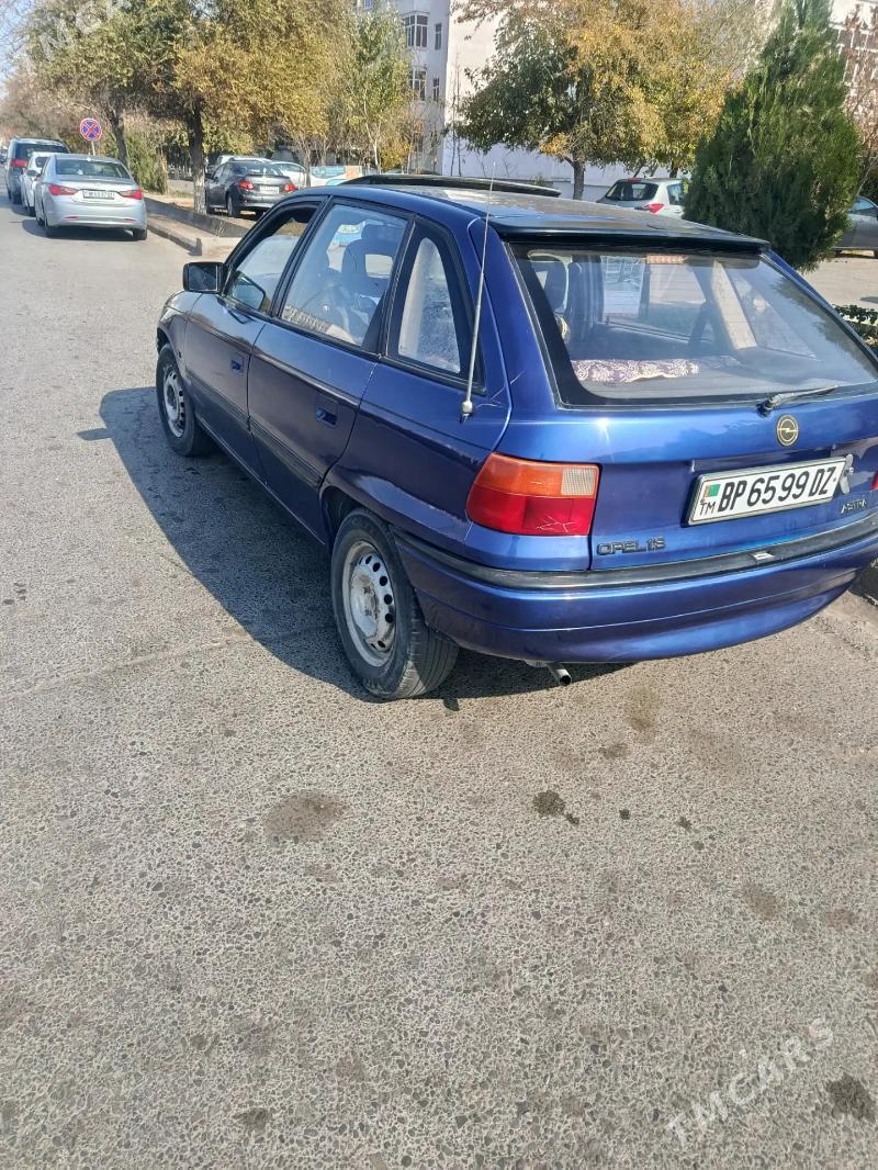 Opel Astra 1992 - 38 000 TMT - Дашогуз - img 3